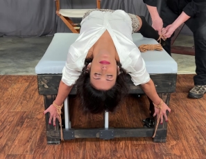 DME000119_BreathBondageTraining